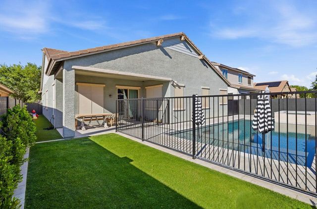 4073 E Weather Vane Road, Gilbert, AZ 85296