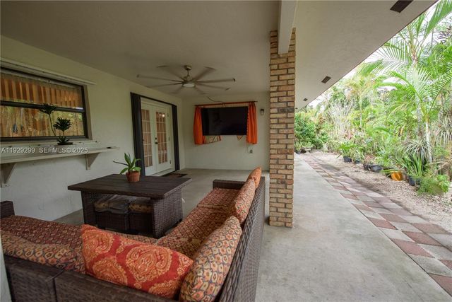 27111 SW 155th Ave, Homestead, FL 33032