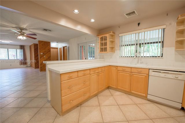 27111 SW 155th Ave, Homestead, FL 33032