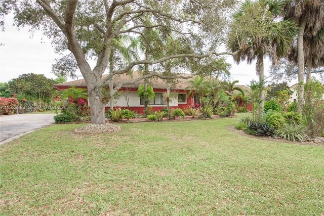 27111 SW 155th Ave, Homestead, FL 33032