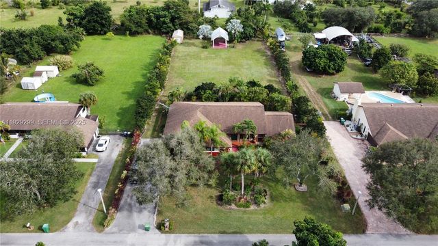 27111 SW 155th Ave, Homestead, FL 33032