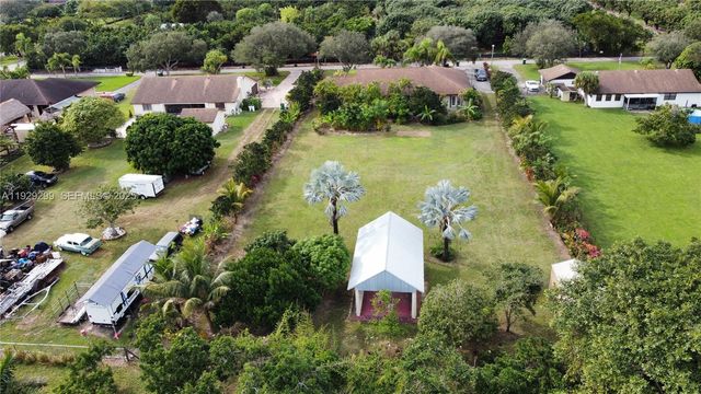 27111 SW 155th Ave, Homestead, FL 33032