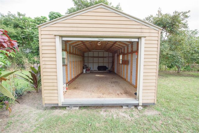 27111 SW 155th Ave, Homestead, FL 33032