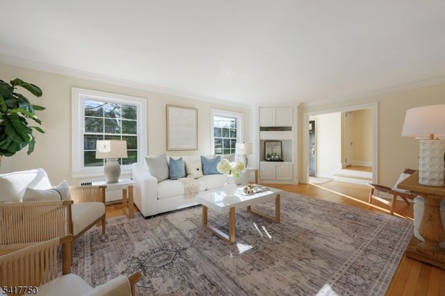 249 Hyslip Avenue, Westfield Town, NJ 07090