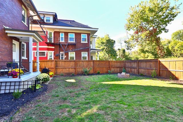 1534 Dixmont Avenue, Cincinnati, OH 45207