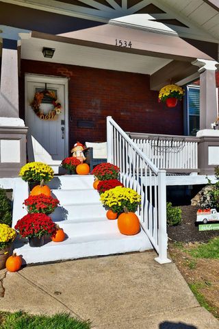 1534 Dixmont Avenue, Cincinnati, OH 45207