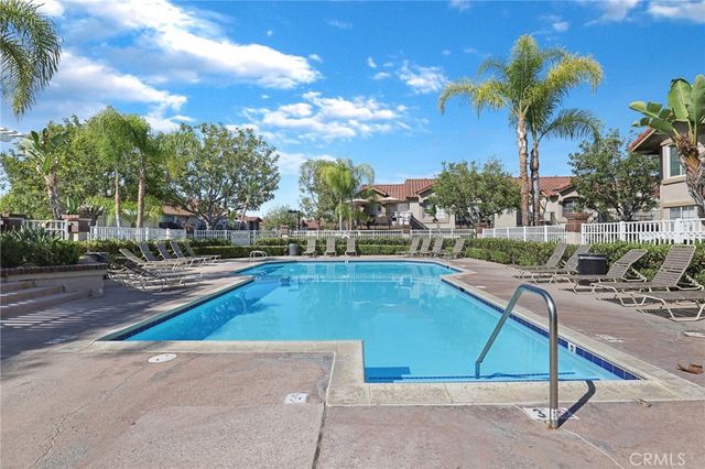 19 Hemlock, Rancho Santa Margarita, CA 92688