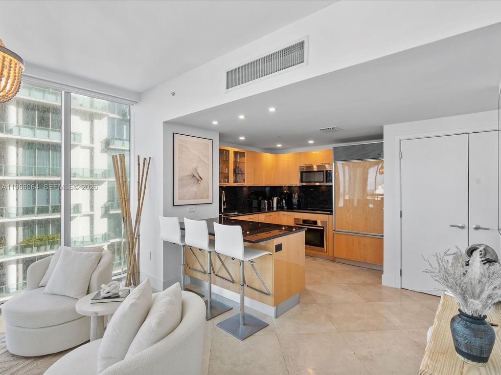 6899 Collins Avenue 1704, Miami Beach, FL 33141