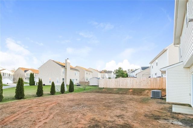 4215 Kendall Farms Way, Winston-salem, NC 27107