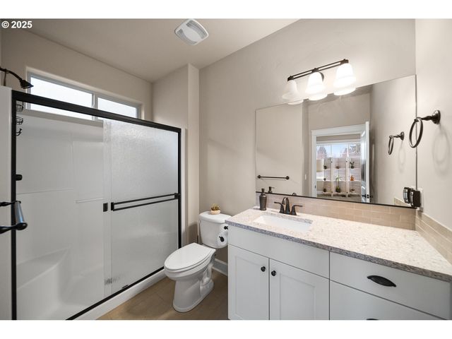 1229 Ne SUNRISE St, Prineville, OR 97754