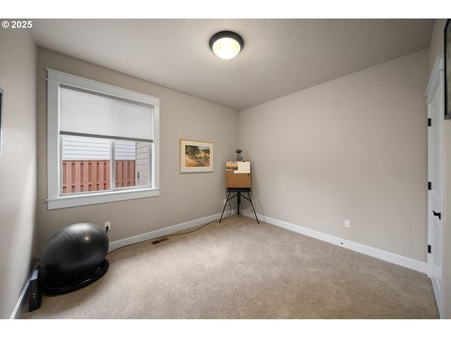 1229 Ne SUNRISE St, Prineville, OR 97754