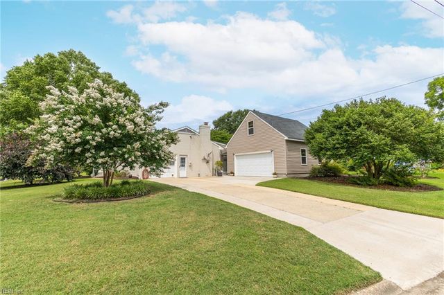 114 Bobby Jones DR, Portsmouth, VA 23701