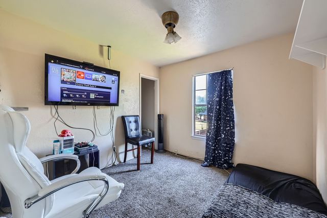 470 Justice Street, Cedar Hill, TX 75104