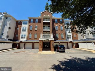 9720 HOLMES PL #403, Manassas Park, VA 20111