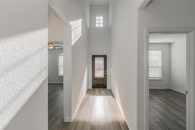 1275 Western Yarrow Avenue, Justin, TX 76247