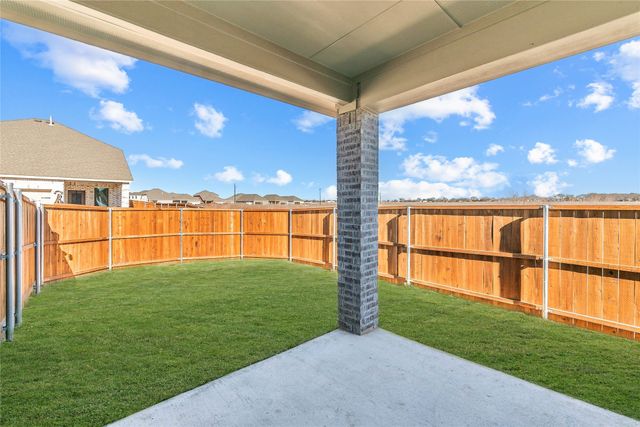 1275 Western Yarrow Avenue, Justin, TX 76247