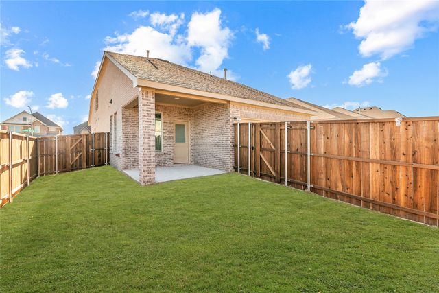 1275 Western Yarrow Avenue, Justin, TX 76247
