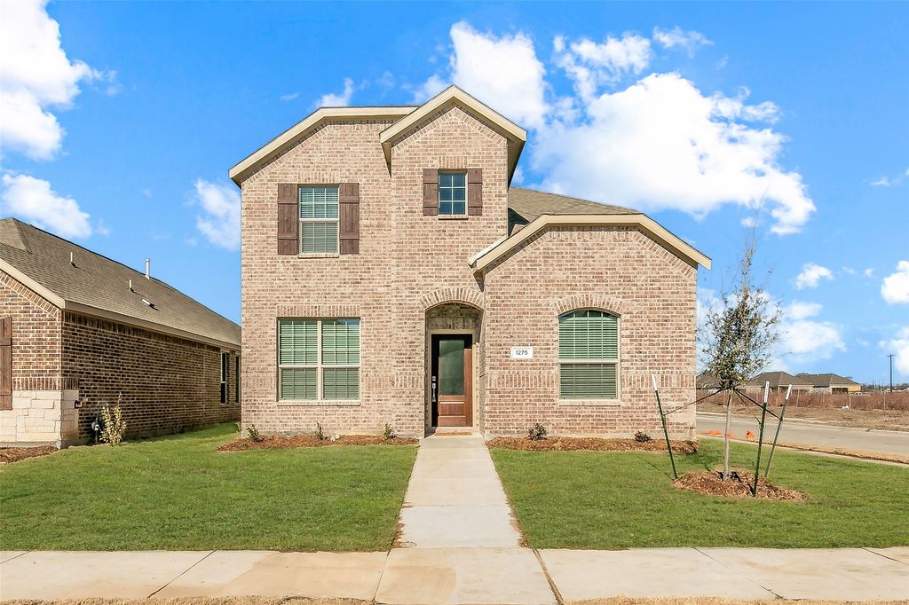 1275 Western Yarrow Avenue, Justin, TX 76247