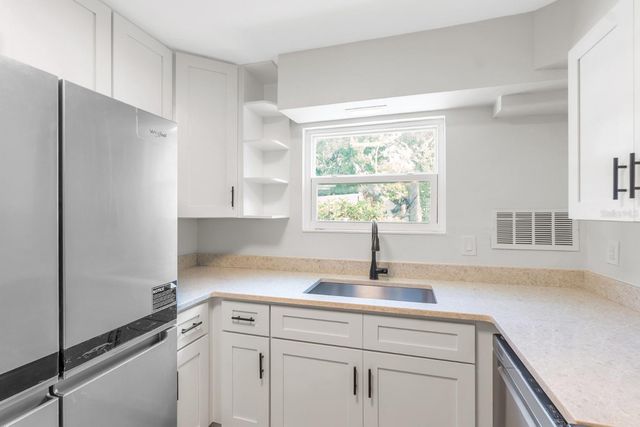 3835 ALMERIA COURT C1, Sarasota, FL 34239