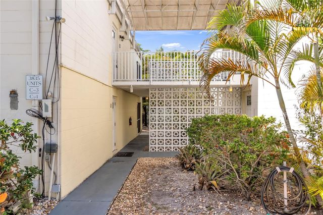 3835 ALMERIA COURT C1, Sarasota, FL 34239