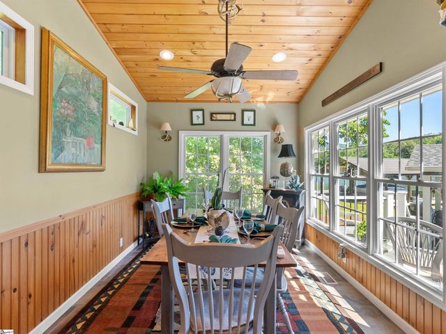 339 Jumping Branch Road, Tamassee, SC 29686