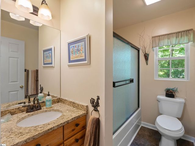 339 Jumping Branch Road, Tamassee, SC 29686