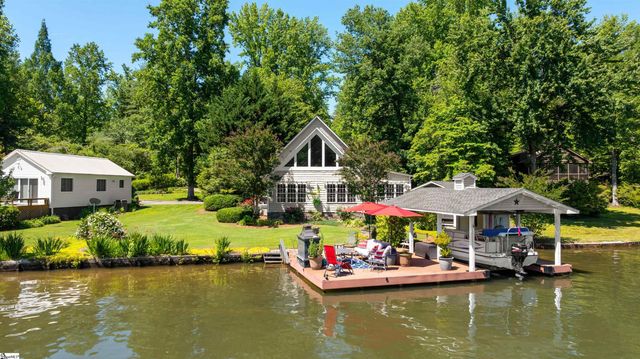 339 Jumping Branch Road, Tamassee, SC 29686