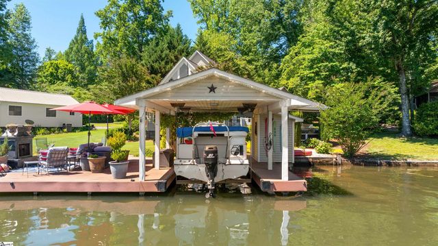 339 Jumping Branch Road, Tamassee, SC 29686