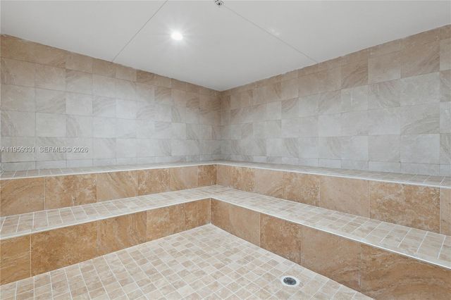 1901 Brickell Avenue B407, Miami, FL 33129