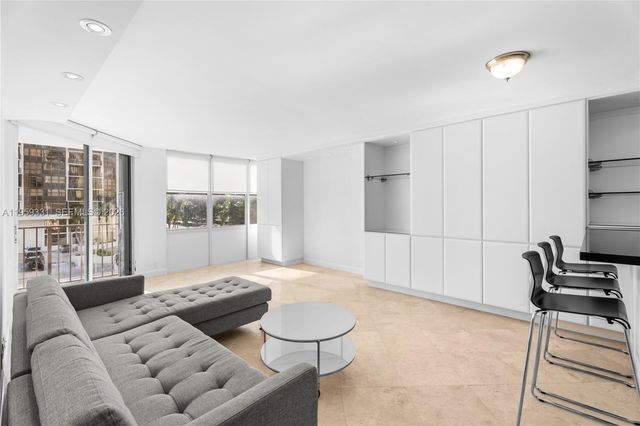 1901 Brickell Avenue B407, Miami, FL 33129