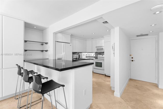 1901 Brickell Avenue B407, Miami, FL 33129