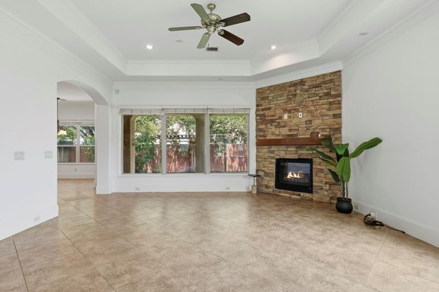 4318 Stonebrook Lane, Missouri City, TX 77459