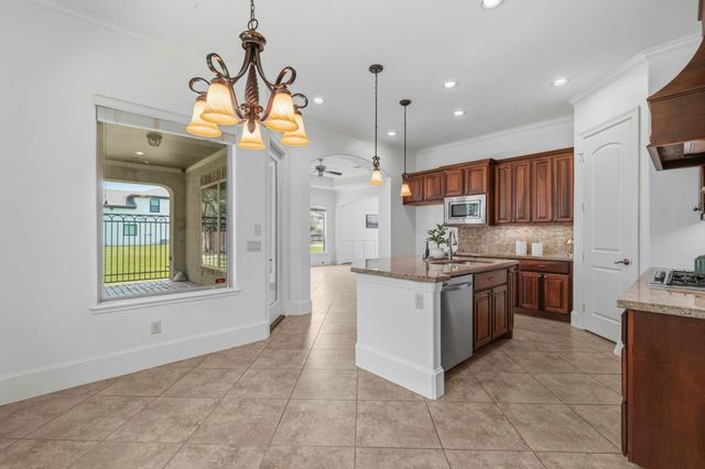 4318 Stonebrook Lane, Missouri City, TX 77459