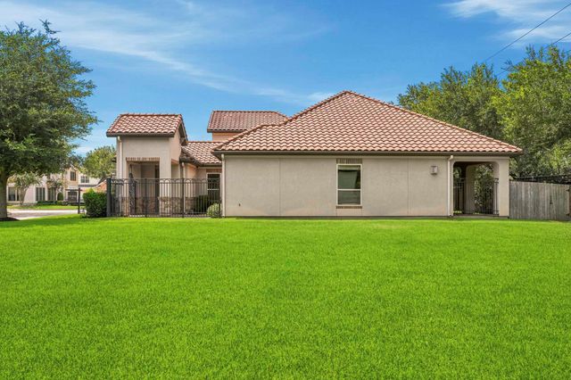 4318 Stonebrook Lane, Missouri City, TX 77459