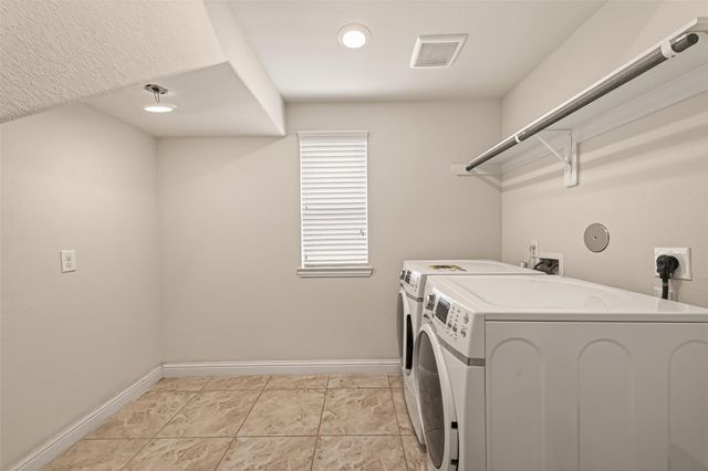 10514 Inverclyde Drive, Richmond, TX 77407