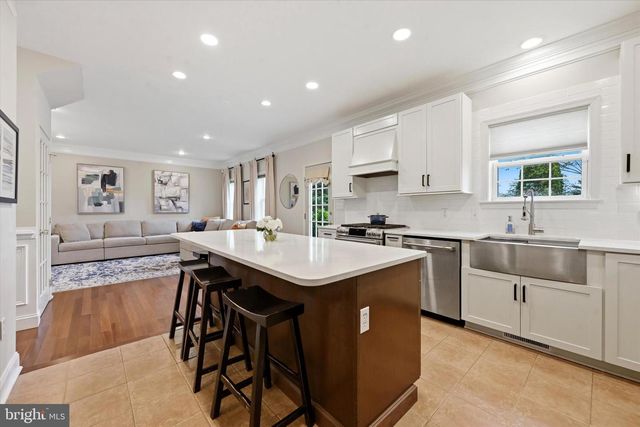 103 MARTHAS WAY, West Grove, PA 19390