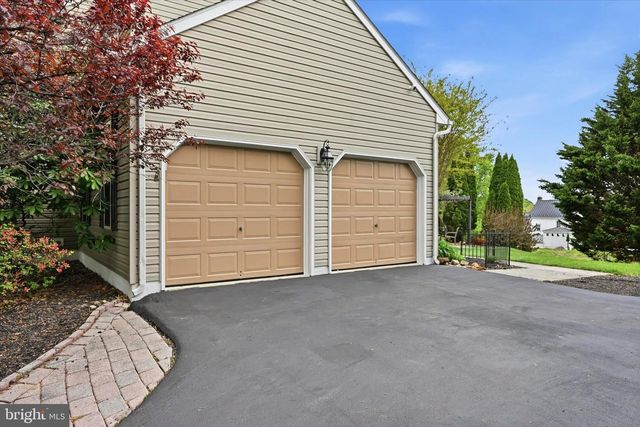 103 MARTHAS WAY, West Grove, PA 19390