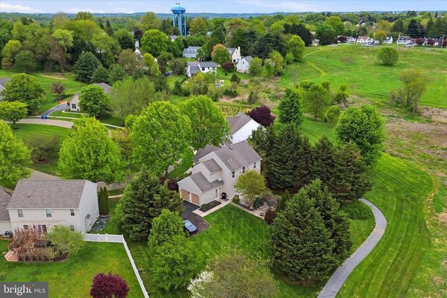 103 MARTHAS WAY, West Grove, PA 19390