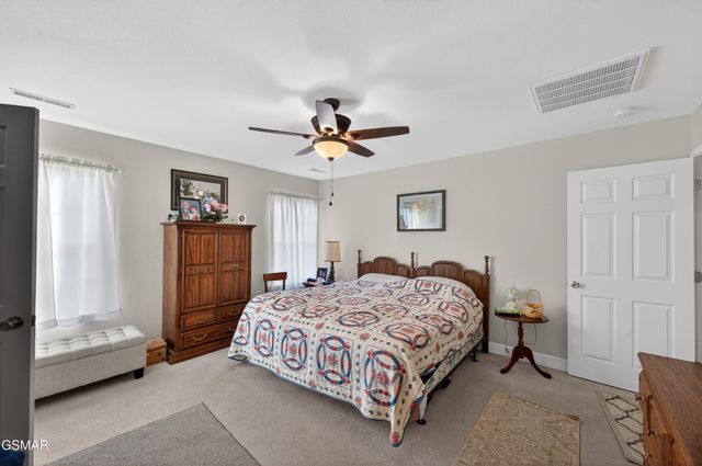 1906 Canyon Road, Sevierville, TN 37862