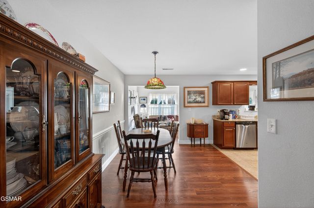 1906 Canyon Road, Sevierville, TN 37862