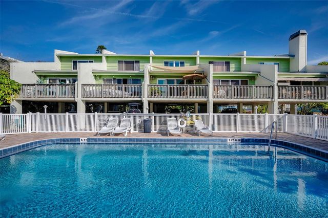 318 WINDRUSH BOULEVARD 10, Indian Rocks Beach, FL 33785