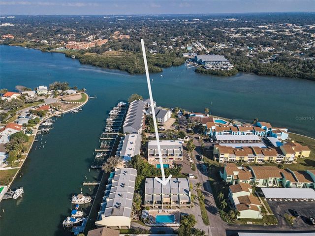 318 WINDRUSH BOULEVARD 10, Indian Rocks Beach, FL 33785