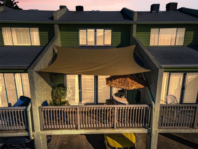 318 WINDRUSH BOULEVARD 10, Indian Rocks Beach, FL 33785