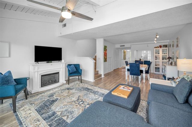 318 WINDRUSH BOULEVARD 10, Indian Rocks Beach, FL 33785