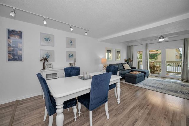 318 WINDRUSH BOULEVARD 10, Indian Rocks Beach, FL 33785