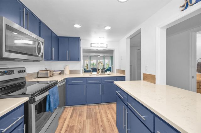 318 WINDRUSH BOULEVARD 10, Indian Rocks Beach, FL 33785