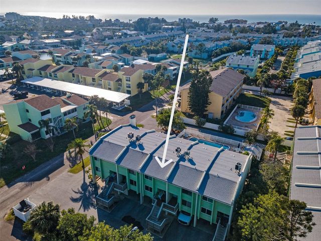 318 WINDRUSH BOULEVARD 10, Indian Rocks Beach, FL 33785