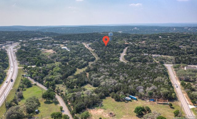 511 Gallagher Dr, Canyon Lake, TX 78133