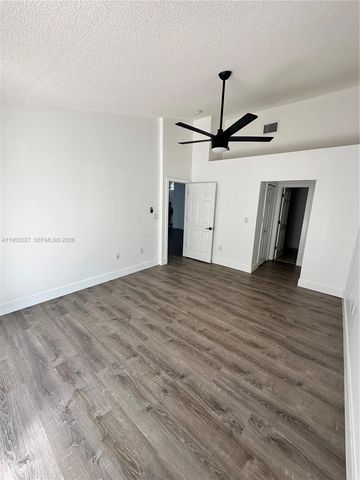 462 SE 20th Dr, Homestead, FL 33033