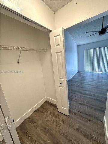 462 SE 20th Dr, Homestead, FL 33033